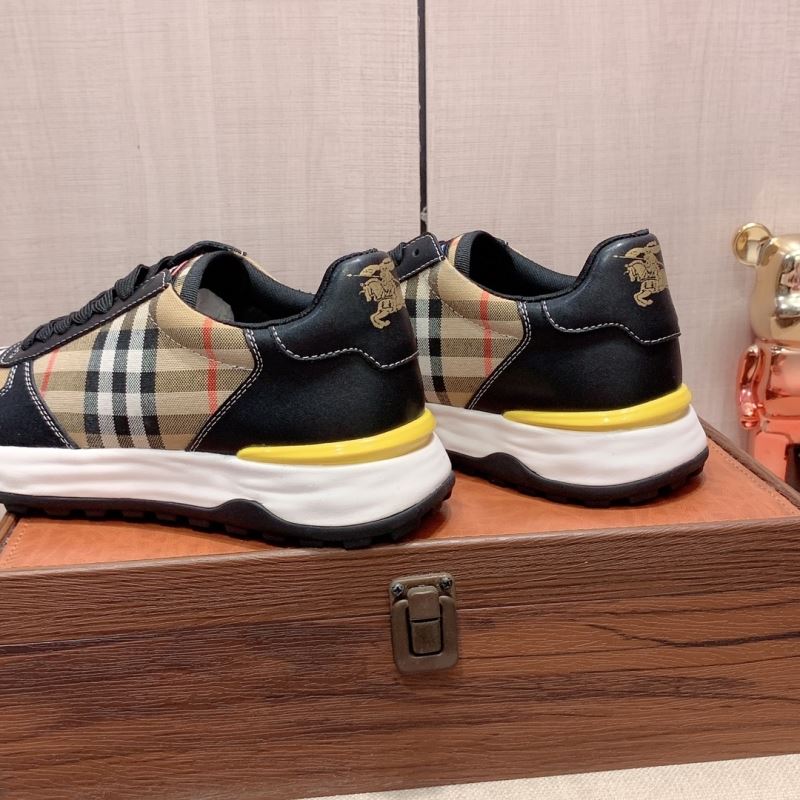 Burberry Low Shoes